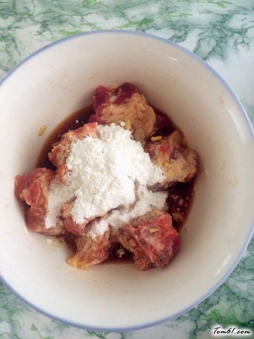 【干锅香辣排骨】