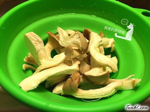 【蒜香杏鲍菇章鱼】