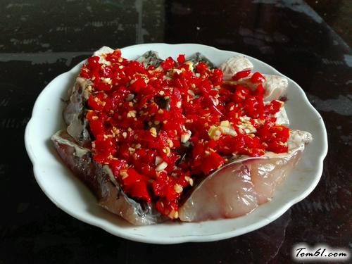 【剁椒蒸鱼块】