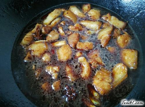 【梅干菜红烧肉】