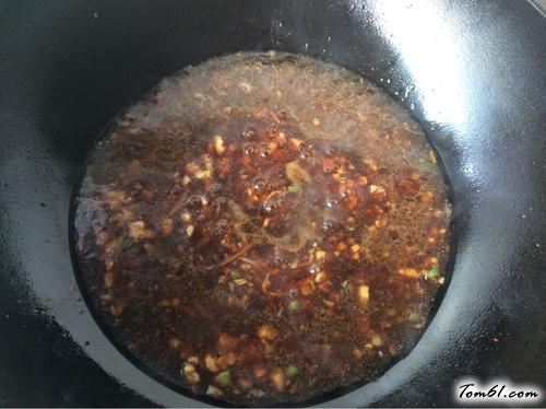 【肉末浇汁娃娃菜】