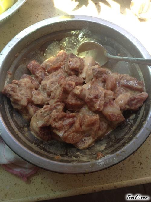 【酸甜菠萝排骨】