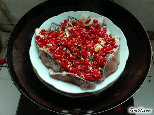 【剁椒蒸鱼块】