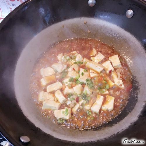 【肉末烧豆腐】