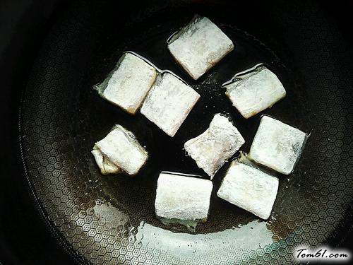 【香酥烩带鱼】