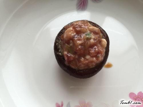 【油菜酿香菇】