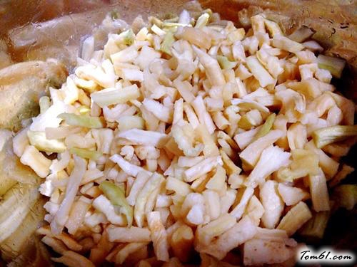 【萝卜干炒青豆】