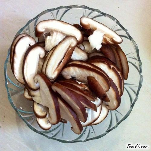 【香菇胡萝卜】