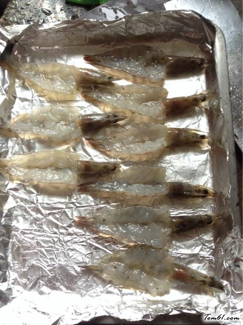 【蒜蓉焗明虾】