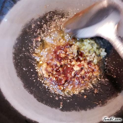 【肉末烧豆腐】