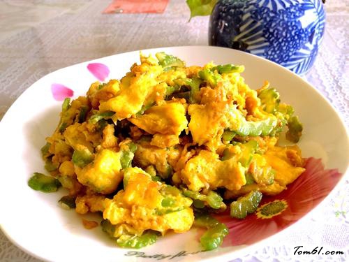 【苦瓜炒鸡蛋】