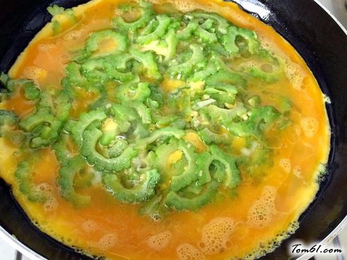 【苦瓜炒鸡蛋】