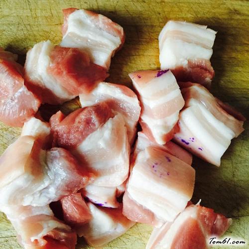 【海带千张炖五花】