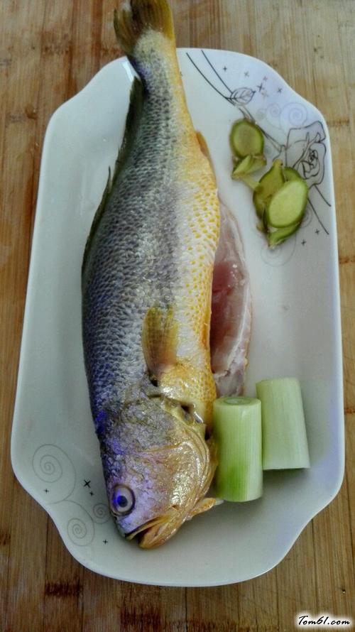 【清蒸黄花鱼】