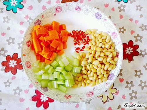 【凉拌酸辣黄豆】