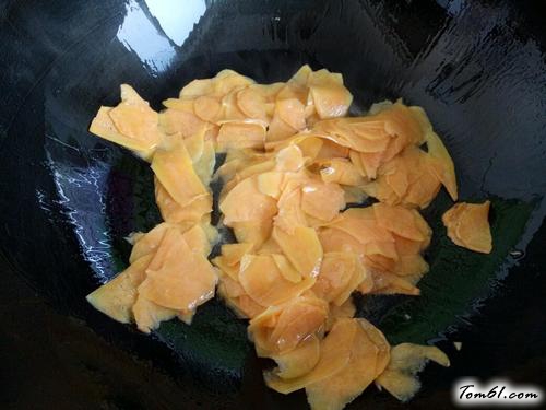 【糖醋红薯片】