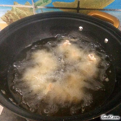 【干锅香辣排骨】