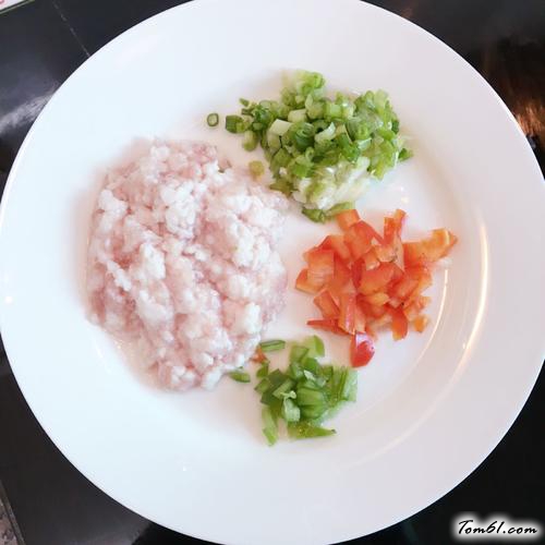 【肉末烧豆腐】