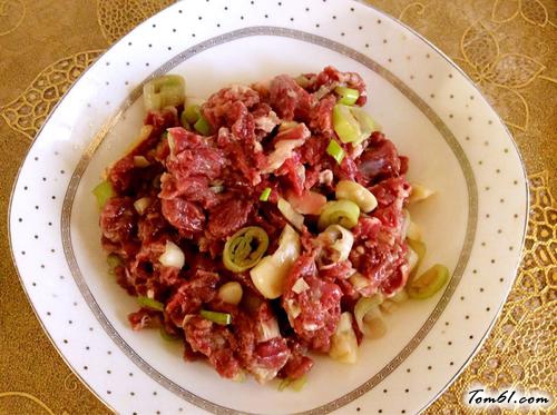 【嫩滑牛肉粒】