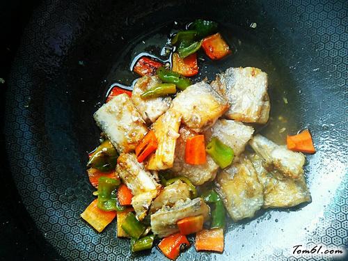 【香酥烩带鱼】