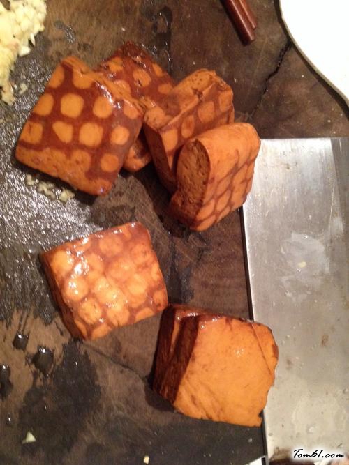 【芹菜香干炒肉！】