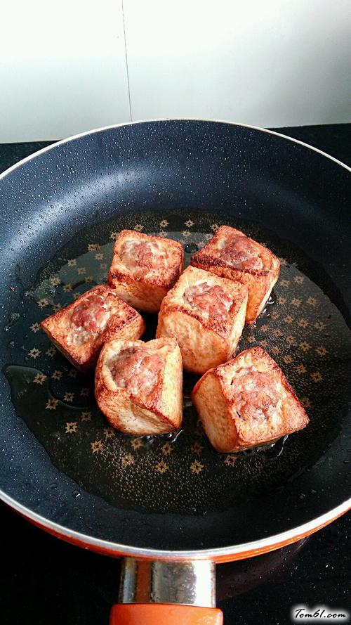 【客家煎酿豆腐】