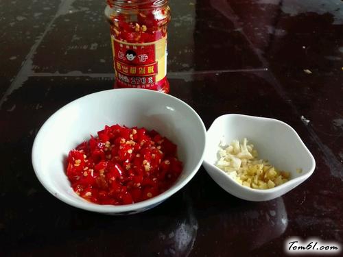 【剁椒蒸鱼块】