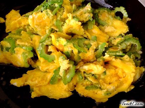 【苦瓜炒鸡蛋】