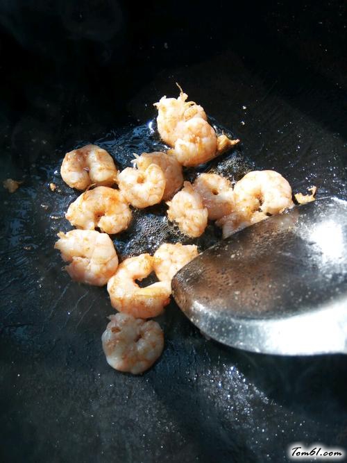 【黄瓜腰果炒虾仁】