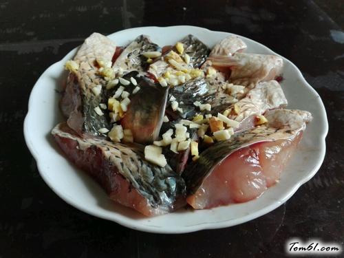 【剁椒蒸鱼块】