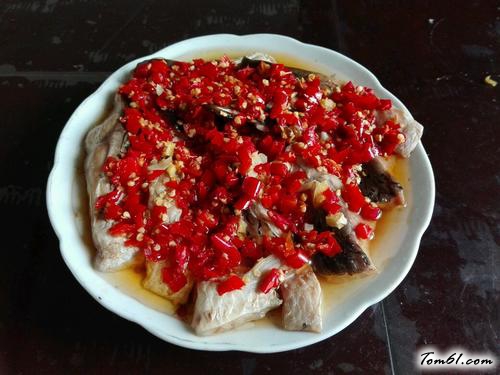 【剁椒蒸鱼块】