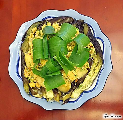 【农家菜辣椒鸡蛋焖子】