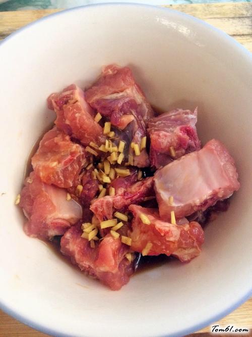 【干锅香辣排骨】