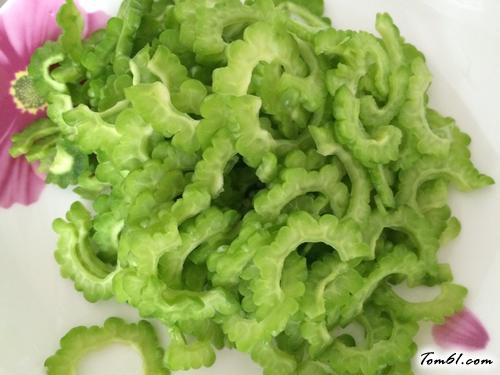 【苦瓜炒鸡蛋】