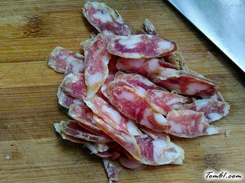 【青椒炒腊肠】