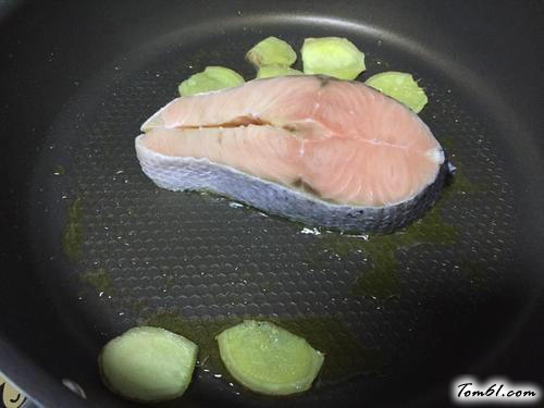 【香煎三文鱼】