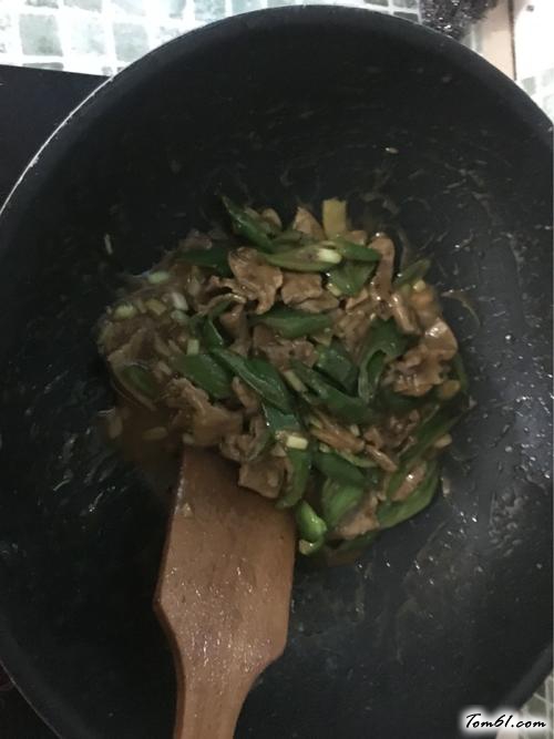 【青椒炒猪肝】