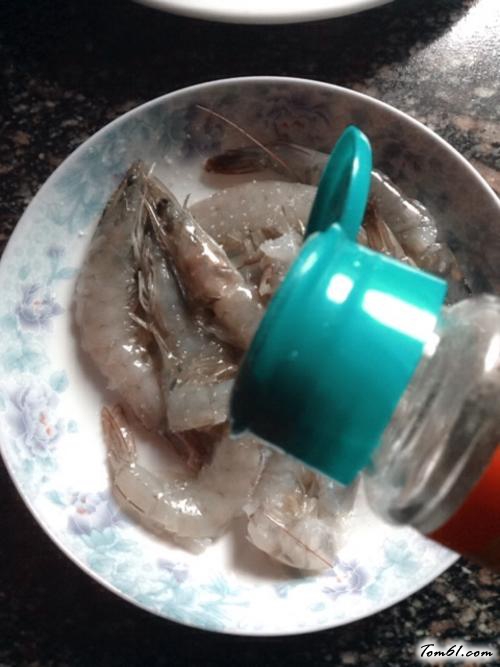 【蒜蓉焗明虾】