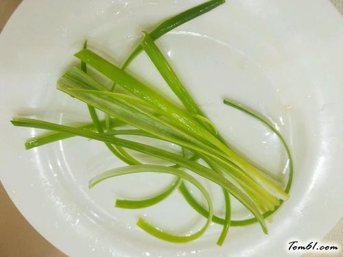 【豆豉辣椒蒸鲢鱼】