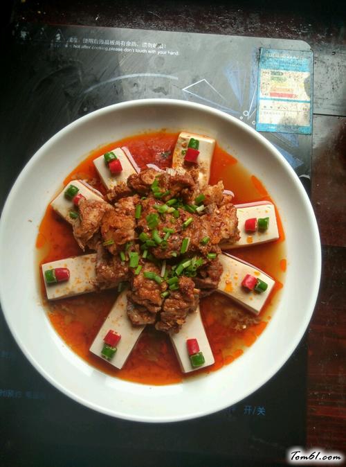 【豆腐蒸排骨】