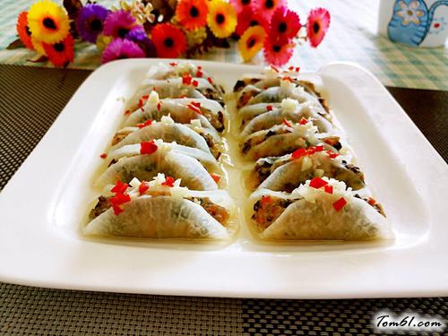 【三鲜萝卜卷】