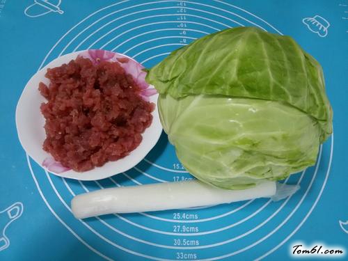 【圆白菜酿肉】