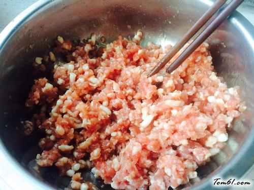 【猪肉丸子】