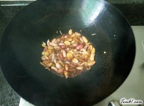 【红葱头蒸鸡】