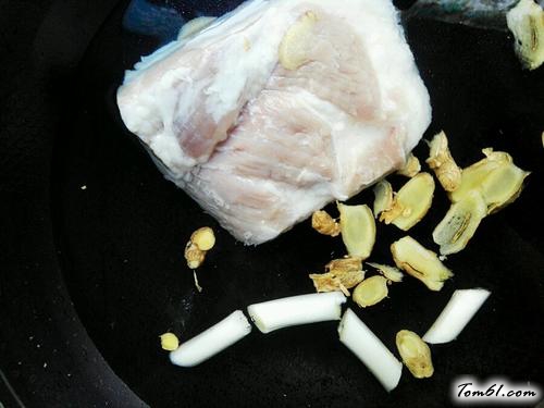 【豆瓣蒸肉（登子）】