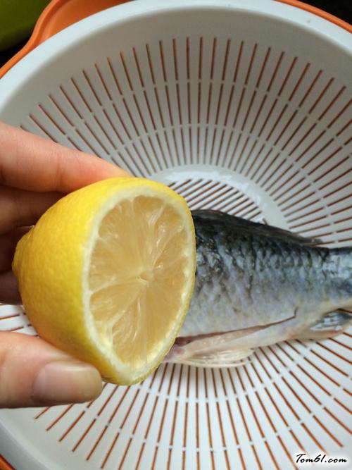 【鲫鱼鸡蛋羹】