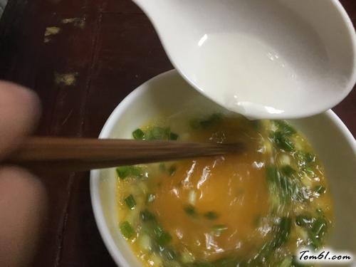 【米汤鸡蛋羹】