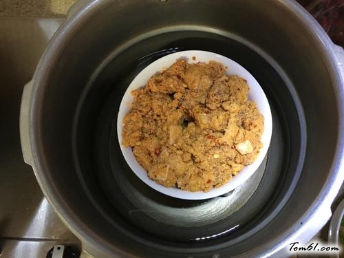 【川味粉蒸肉】