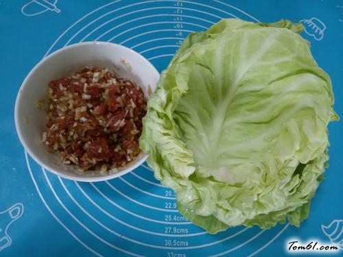 【圆白菜酿肉】