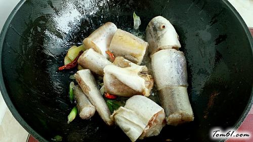 【明太鱼炖豆腐】